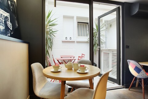 호텔 아우구스테