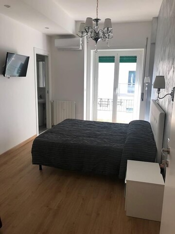 데아 티부르티나