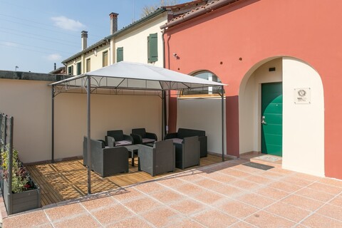 레드 라이언 게스트 하우스