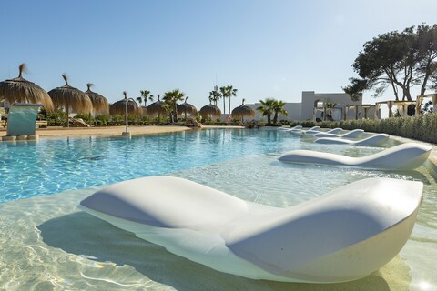 에케스 프티트 리조트