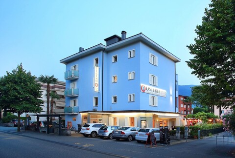 오스테리아 티치노 다 케티 & 토미