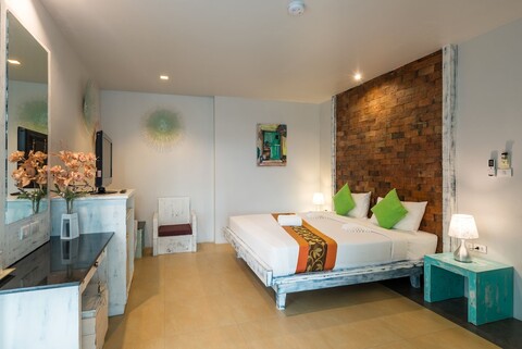 반 반다라이 호텔