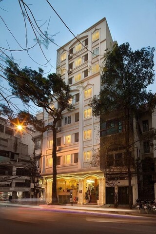 퍼스트 에덴 호텔