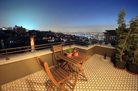 티로프트 레지던스