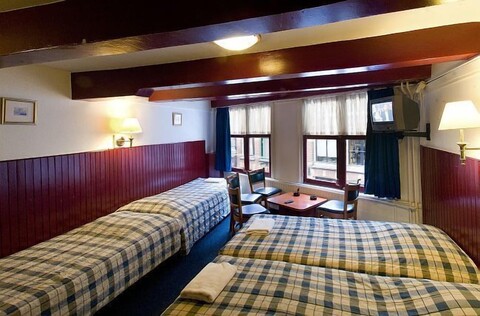 호텔 더말레몰런