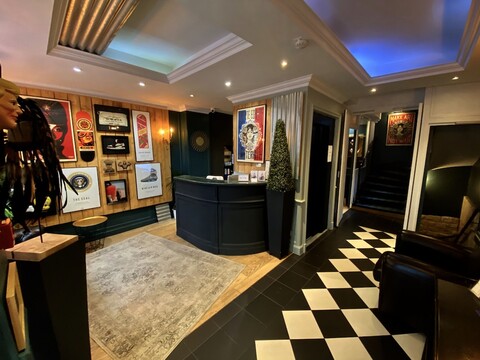 호텔 에뚜왈 트로카데로