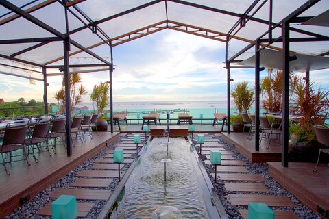 크로크 부티크 & 비스트로