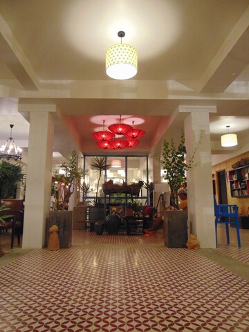 호텔 드 콘도르