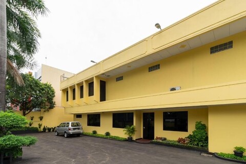 레드도어즈 플러스 - 안쫄 근처