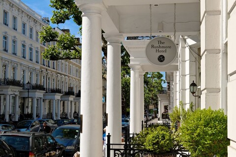 러쉬모어 호텔