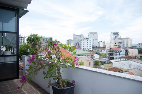 포이틱 휴 호텔