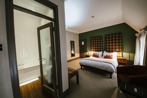 더 포레스트 호텔