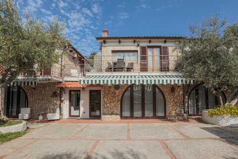 를레 일 프란토이오 - 아파트먼트