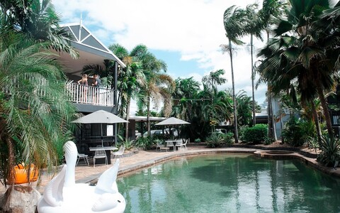 모텔 노마드  케언스