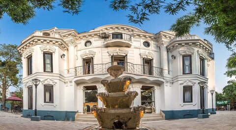 로얄 엠파이어 부티크 호텔