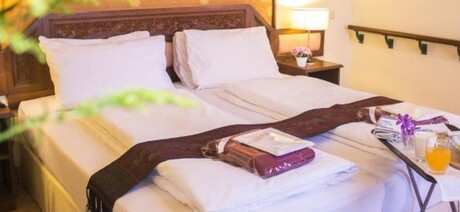 피플 플레이스 부티크 인 타운 호텔