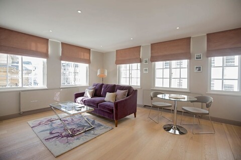 넘버8 워털루 아파트먼트