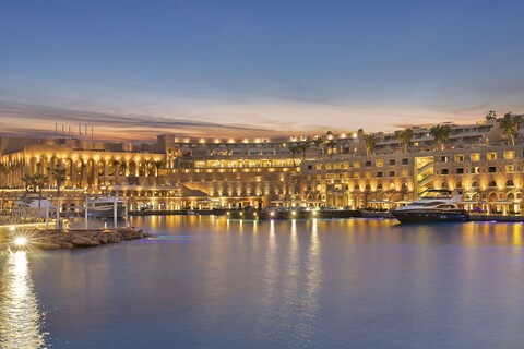 피칼바트로스 시타델  리조트 살 하시시