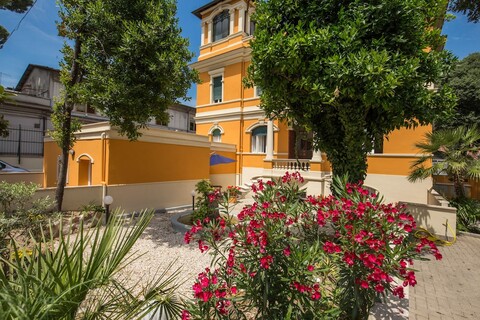 릴레 라 토레타