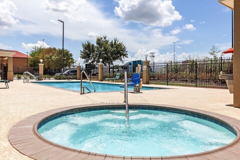 캔들우드 스위트 휴스턴 노스 I45 바이 IHG