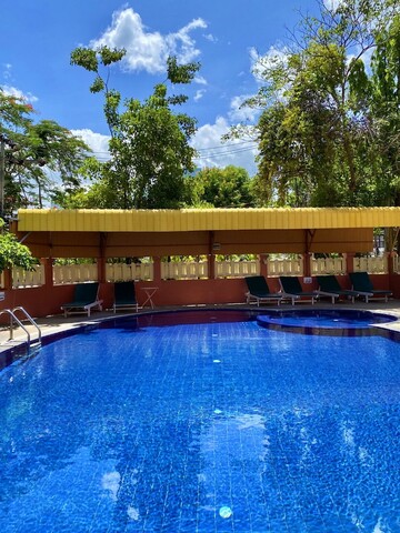 타끼압 비치 리조트