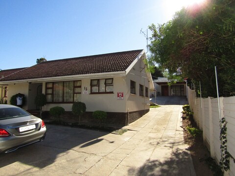 욜론와보 B&B