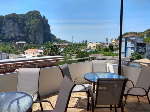 드 로프트 아오 낭