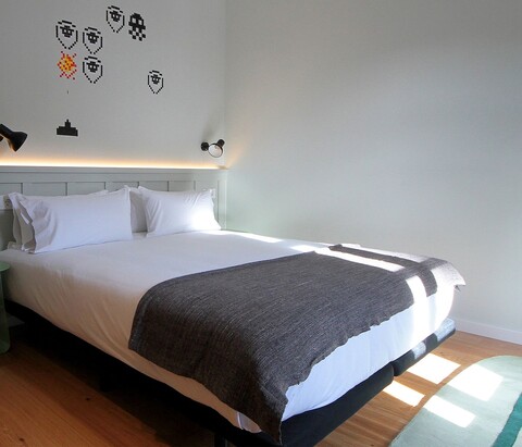 컴플루텀 호스텔