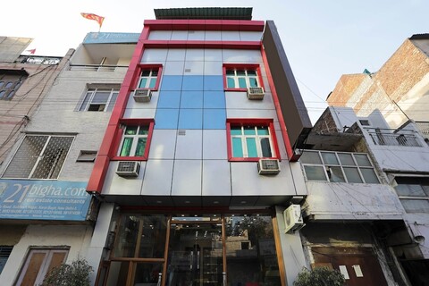 오요 12519 호텔 선 팰리스