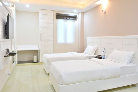 호텔 타라 팰리스 다랴간즈