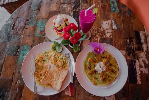 료맨 와르타 어커머데이션