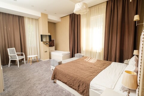 마에스트로 호텔