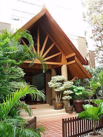 차다 타이 하우스