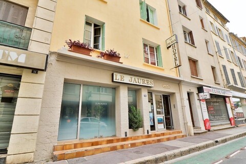 호텔 르 조레스