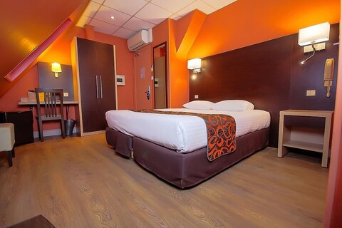 호텔 데 트루아 가르