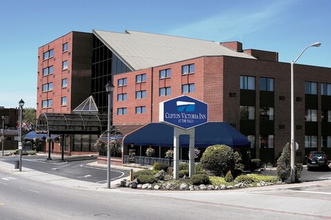 클리프턴 빅토리아 인 앳 더 폴스