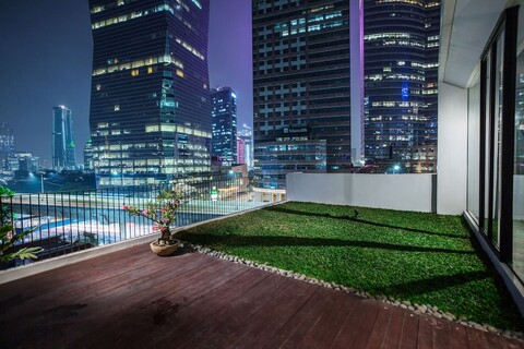 업스케일 스위트