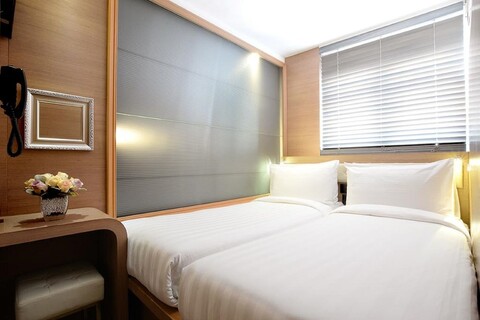 블루제이 레지던스 압레이차우