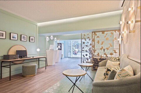 호텔 비아 아우구스타