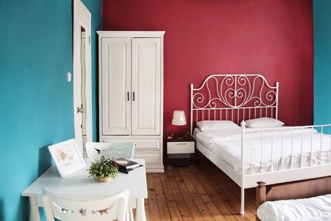 치얼스 미드타운 호스텔