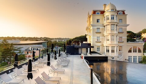 호텔 잉글라테라