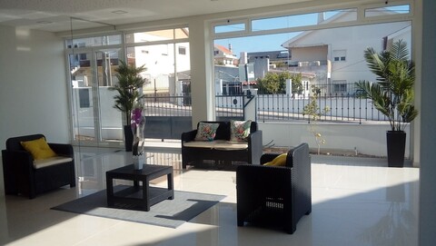 티레스 게스트 하우스