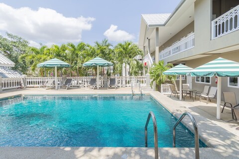 폼 폼 레지던스