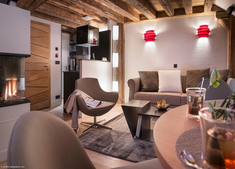 레 로지스 안시 비에유 빌