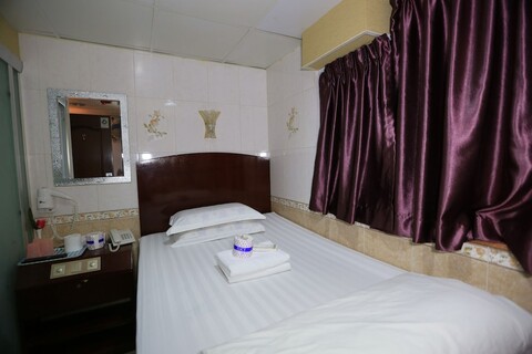 에버레스트 호스텔 브록 E