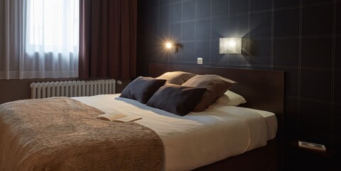 애슐리 오텔 - 르 망 상트르 가르