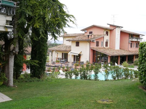 호텔 일 카스텔로