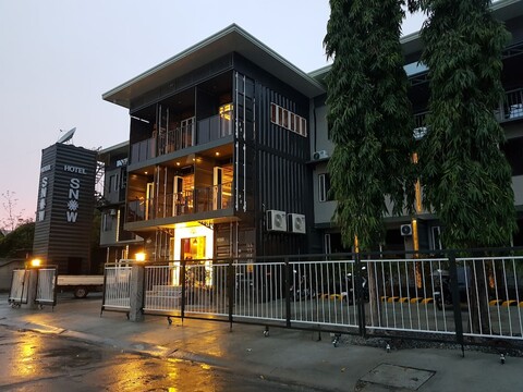 호텔 스노우 앙헬레스