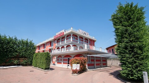 호텔 메디테라네오