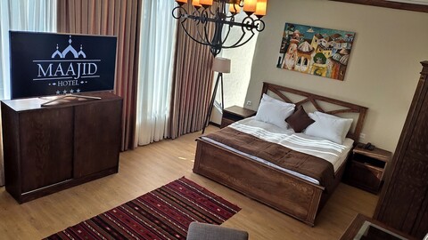 마지드 호텔 & 레스토랑